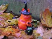 Pumpkin Cat by Susan Oldfield