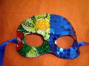 Mask by Eleonora Dobbin