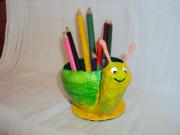 Snail Pen Stand by Payal Pandey