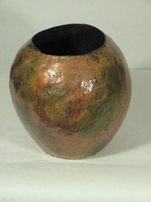 "Bronzed vase" by Mirta Pastorino