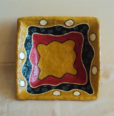 "Square bowl" by Geula Harari