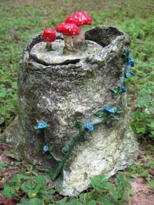 "Tree Stump Jar, another view" by Evelyn Nearhood