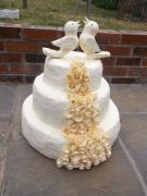 Wedding cake pinata by Siobhan Gallgher