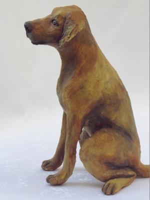 "Sitting Dog - 18 cm" by Eva Goldman