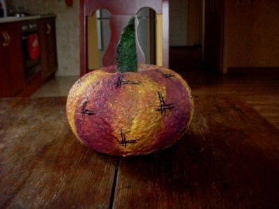 "autumn gourd" by Linas Zymancius