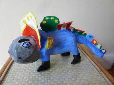 "Epaulettosaurus by Susan Lee Kerr" by PapierMachistas